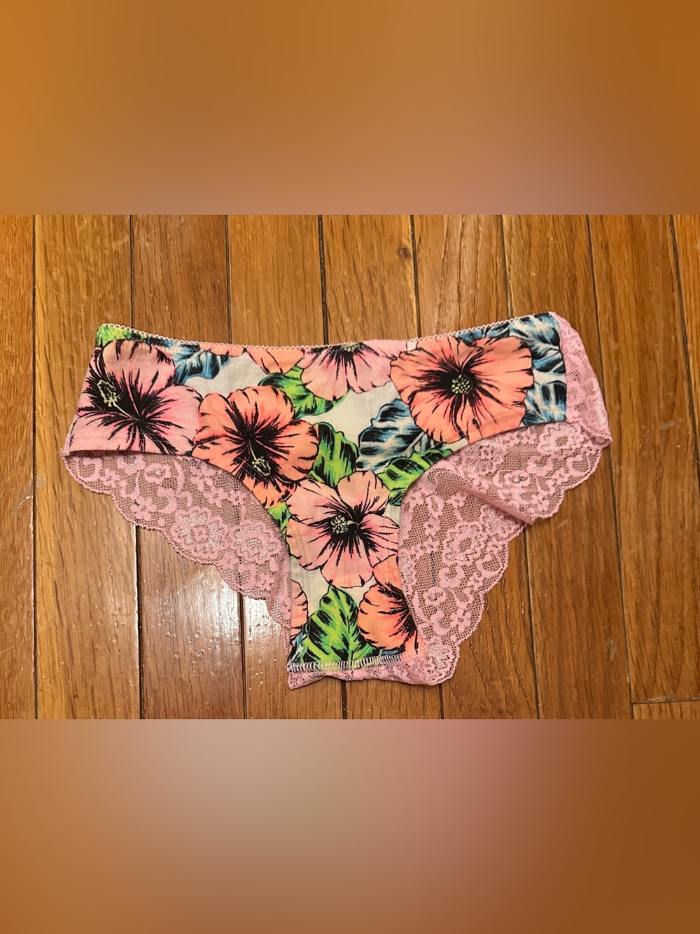 Floral Lace Cheeky PantyVintage Victoria Secret 2012